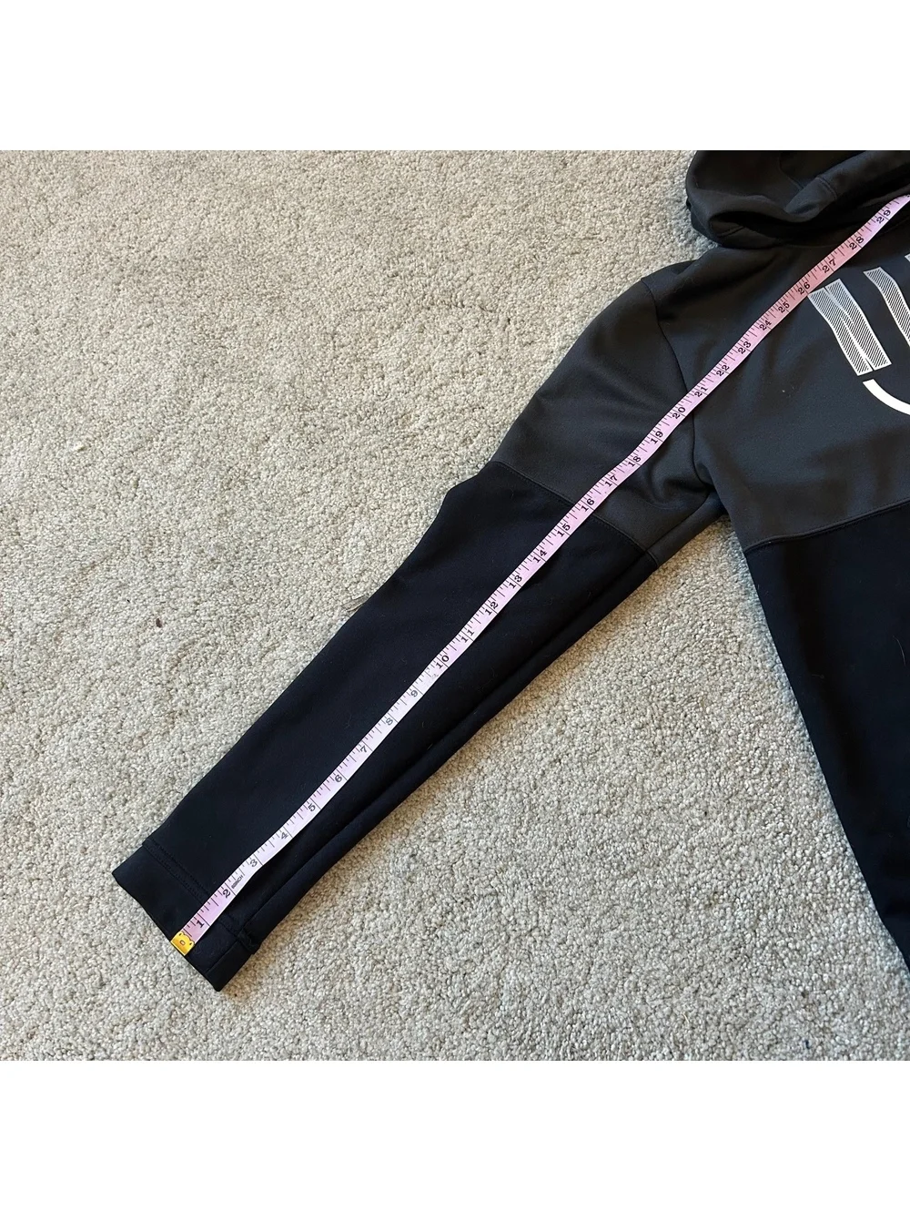 Nike Dri-FIT Black and Gray Pullover Hoodie Youth size XL